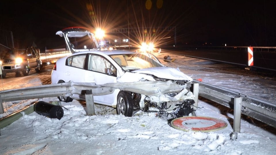 Mezdi: Bilantscha d'accidents suenter fin d'emna cun blera naiv