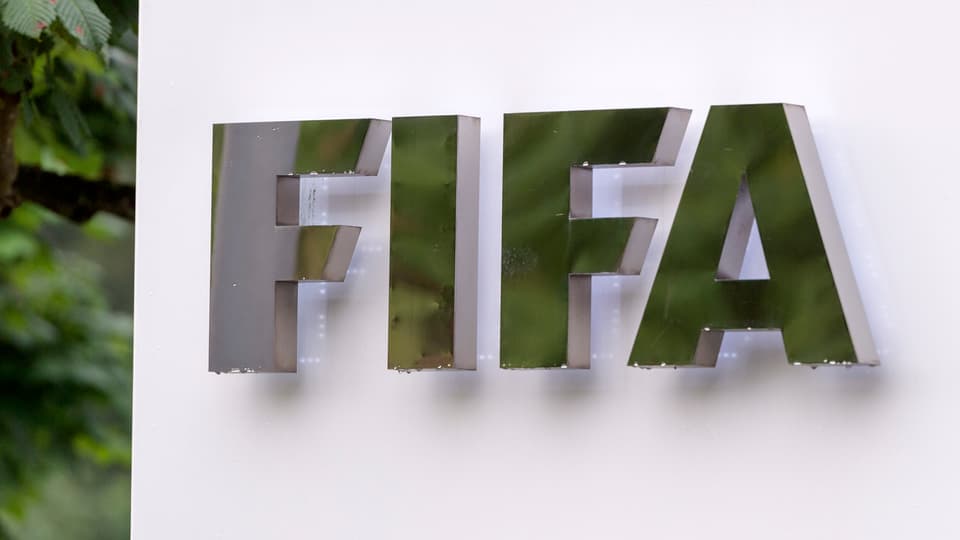 La FIFA resta ina uniun. 