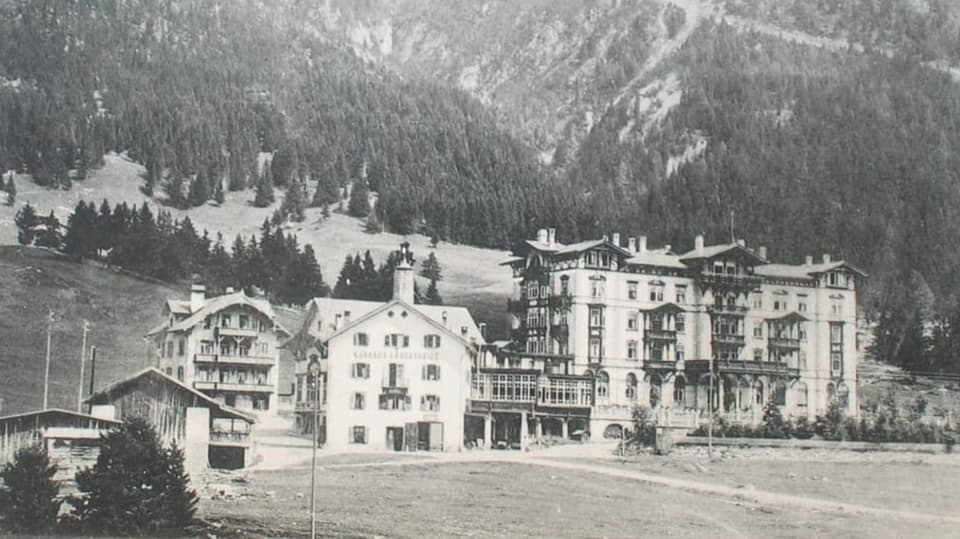 Il «Kurhaus» è l'emprim hotel a Lai Hotel Kurhaus in Lenzerheide 1911