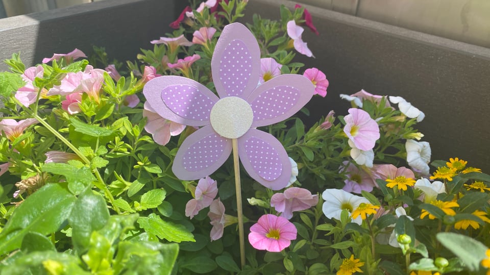 Blumen Papierblume Bastelanleitung Kinder