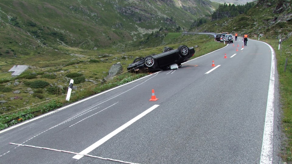 auto sin tetg sin la via dal pass dal Flüela