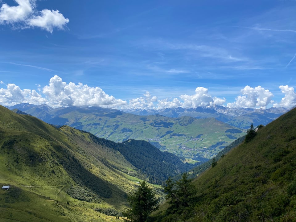 Panorama da la Val Lumnezia