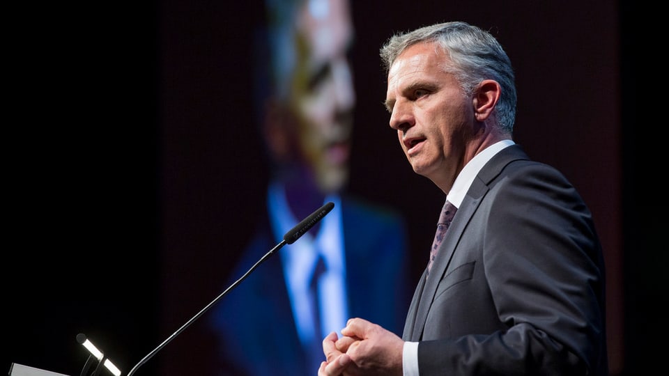 Il cusseglier federal Didier Burkhalter fa in pled