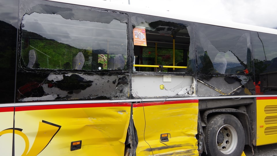 auto da posta donnegià, in vaider è rut