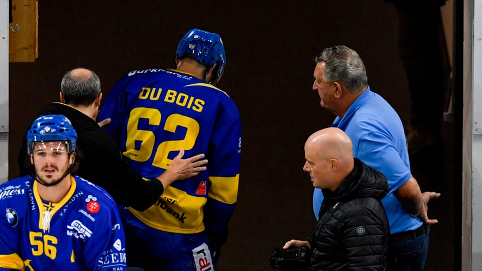 Félicien Du Bois aveva stuì bandunar blessà il glatsch la dumengia en la partida cunter Lugano. 