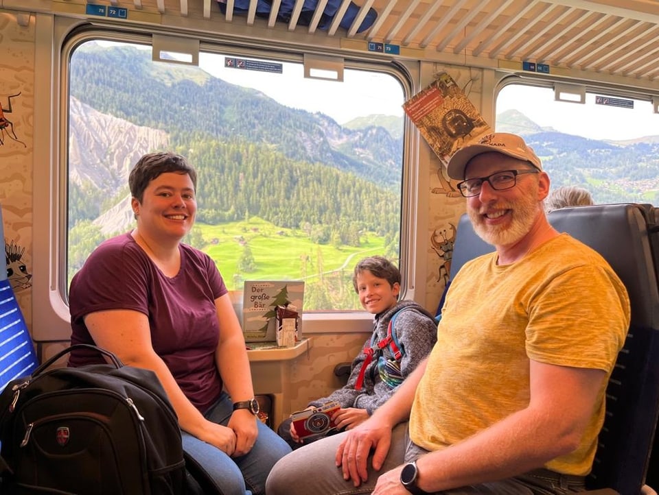 Bärenland Arosa RhB Rätische Bahn Bergbahnen See Tourismus Sommer Ferien Graubünden
