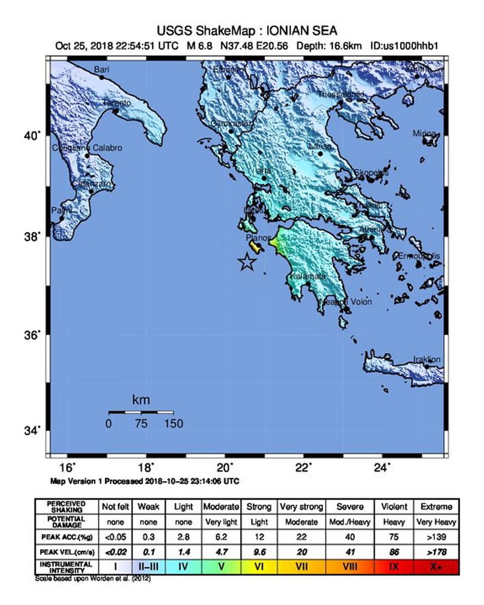 La charta dal center da terratrembels american USGS mussa il lieu dal terratrembel en il vest da la Grezia en la mar Ionica.