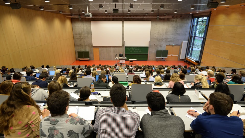 La Svizra duai puspè far part al program Erasmus+ a partir dal 2021. 
