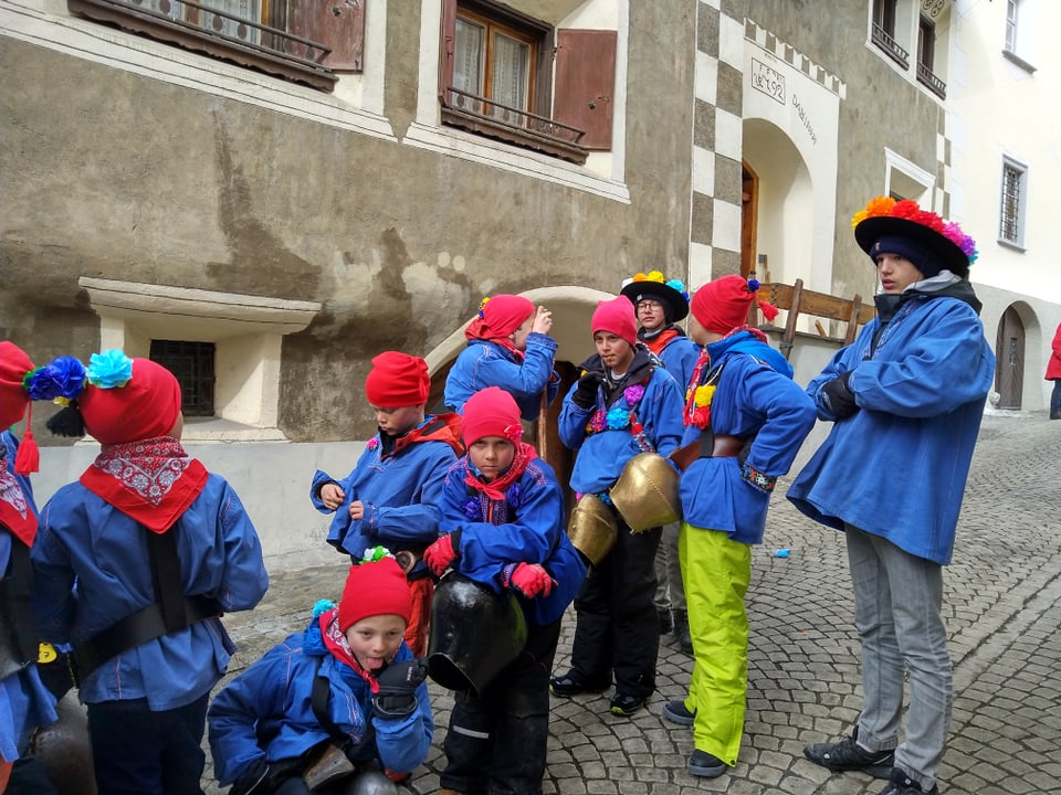 Impressiuns dal Chalandamarz a Samedan.