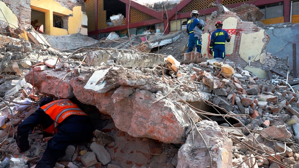 ruinas e schuldads che rumeschan