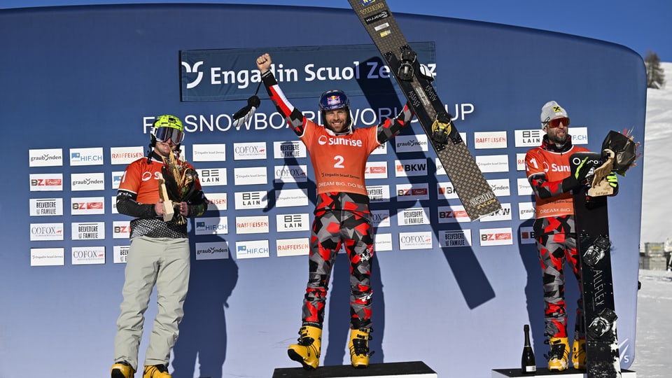Gewinner des Snowboard-Parallelslaloms in Scuol.