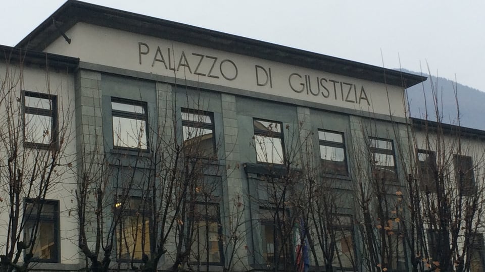 Il palazzo dal tribunal a Sondrio.