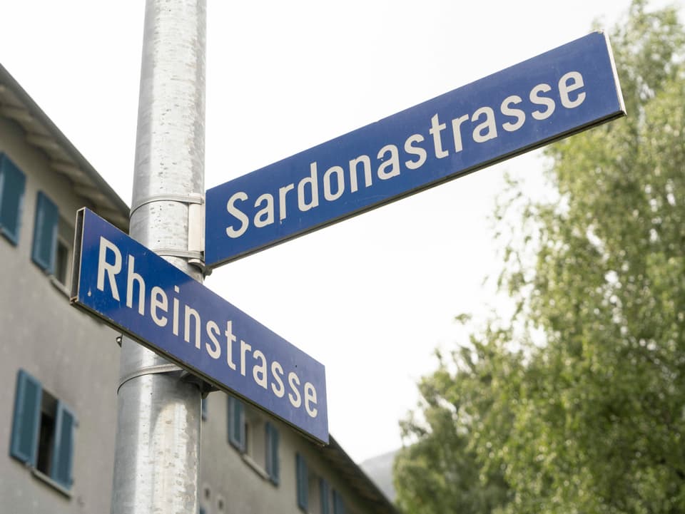 La cruschada da la Rheinstrasse e la Sardonastrasse