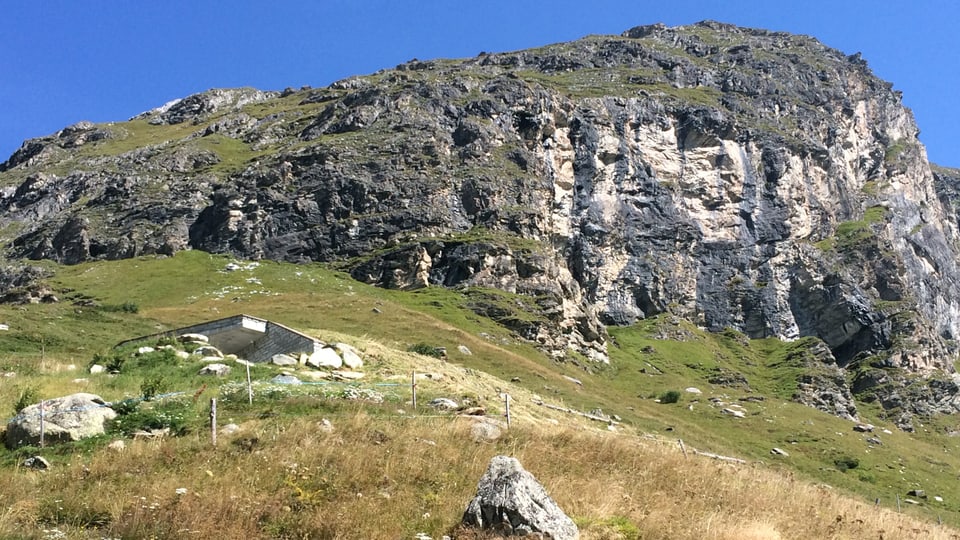 Reservuar Chalchais en la Val Fex