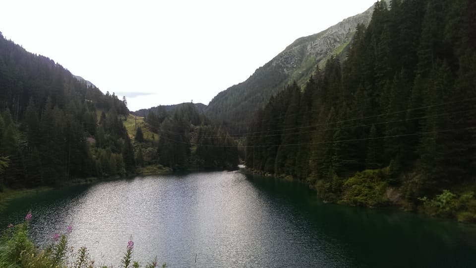 La tschiffada d'aua tranter Farera e Calantgil.