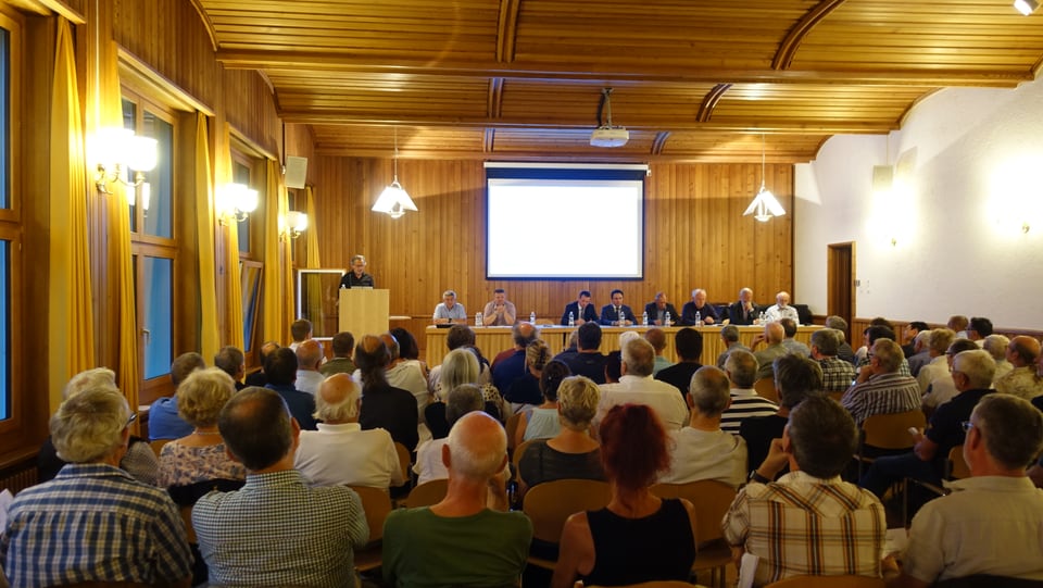 La radunanza communala da Tusaun è stada bain visitada.
