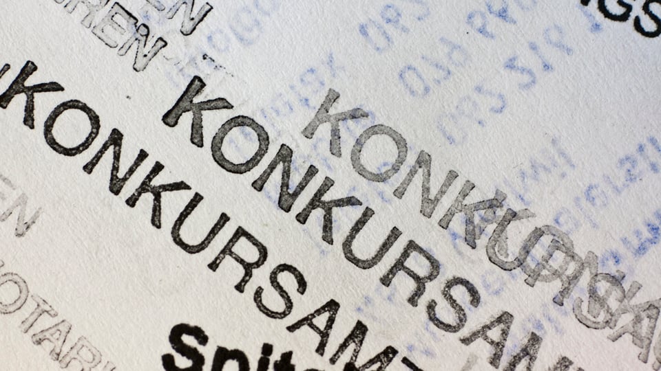 stempels cun "Konkursamt".