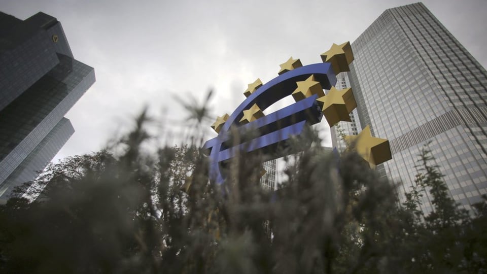 bajetg da banca cun il segn da l'euro