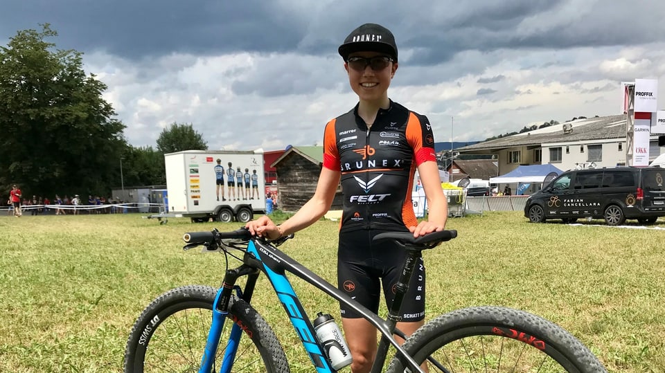 Elisa Alvarez è nova campiunessa svizra da mountainbike tar las junioras