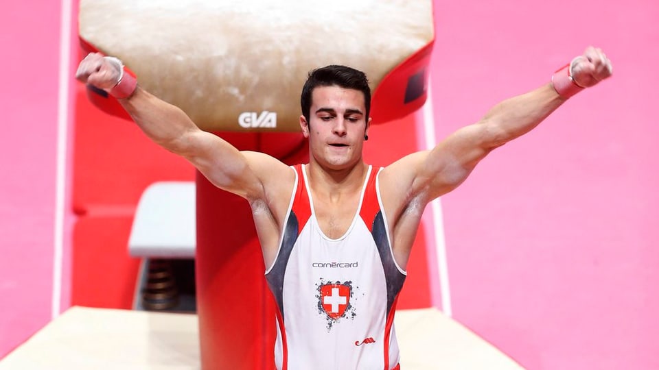 Pablo Brägger, il gimnast svizzer, suenter sia preschentaziun