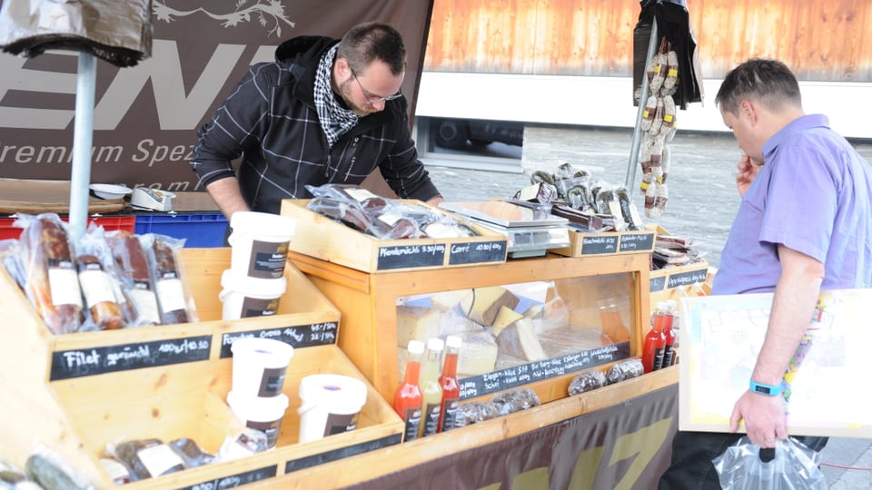 Impressiuns da la fiera da S. Martin a Mustér