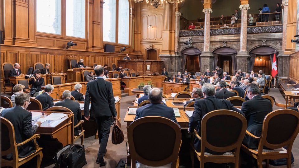 Las rentas supplementaras èn tema en il cussegl dals chantuns, ch'ins vesa sin la fotografia.