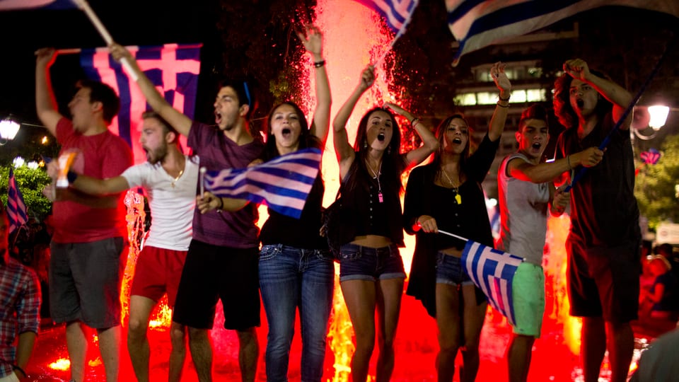 Giuvens grecs festiveschan.