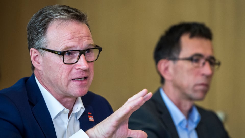 Il CEO da la Viafier federala, Andreas Meyer.