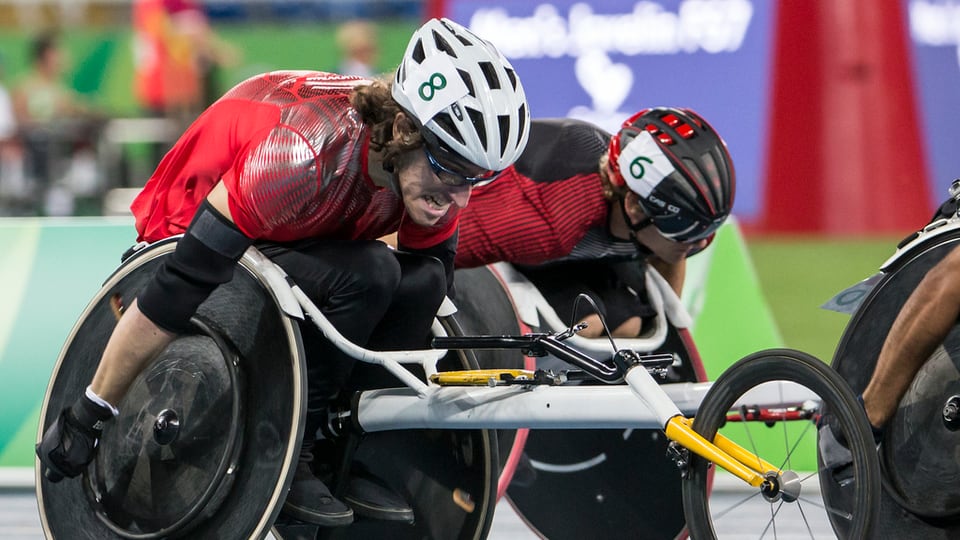Bojan Mitic, il sportist en sutga da roda, durant il final