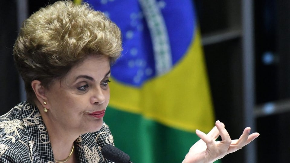Dilma Rousseff sto bandunar ses post.