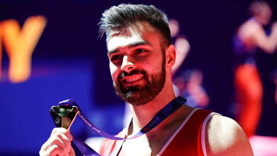 Oliver Hegi mussa sia medaglia
