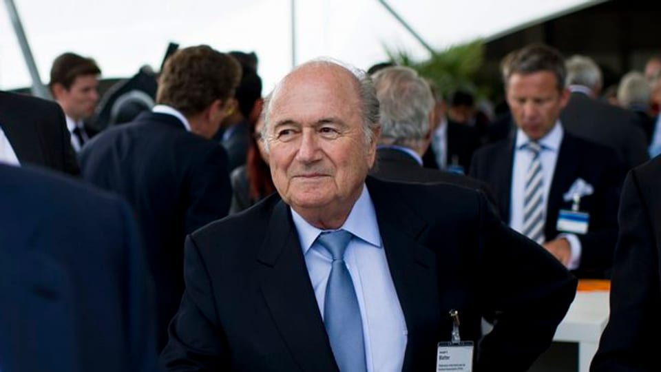 La Procura publica ha avert ina procedura penala cunter il president da la FIFA, Joseph Blatter.