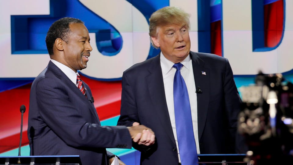 Ben Carson e Donald Trump.