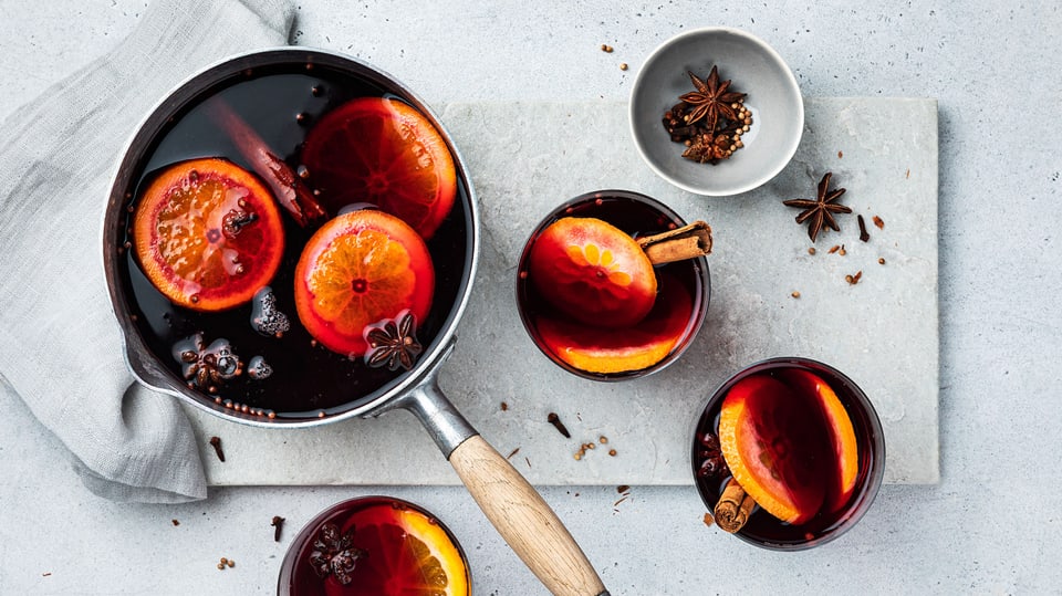 Vin chaud – Glühwein. Rezept für die Zubereitung des Glühweins.