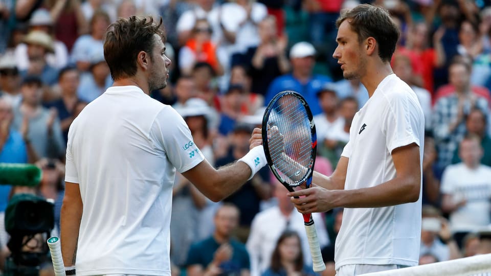 Wawrinka gratulescha a Medwedew