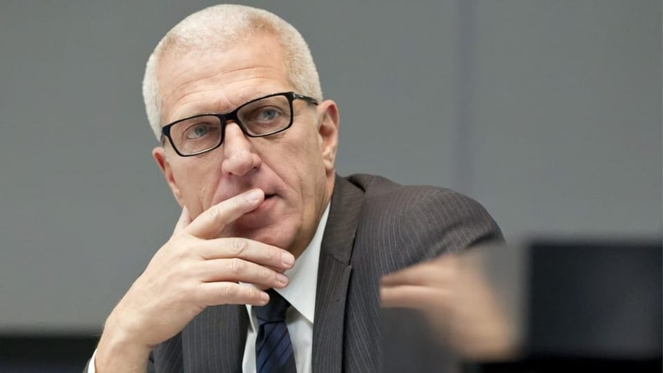 L'accusa encunter l'anteriur schef da la Raiffeisen Pierin Vincenz