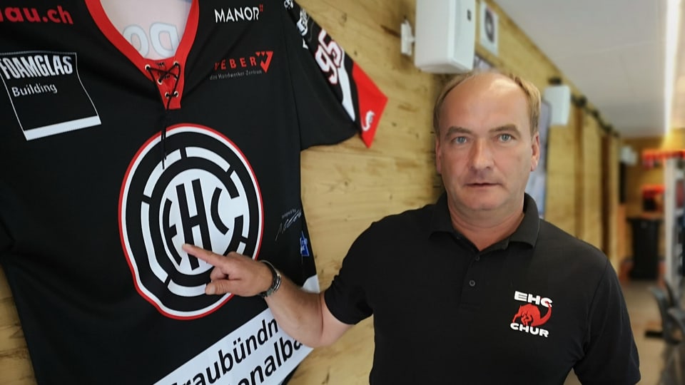 Il nov trenader dal EHC Cuira Tomas Tamfal