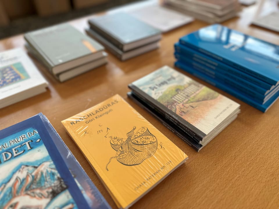 Bücher am Romanischkurs