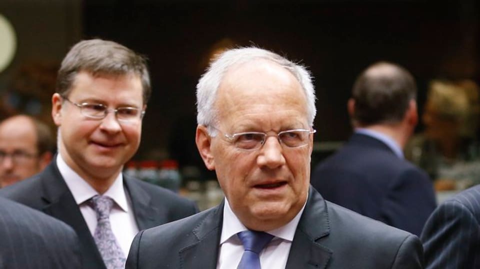 Johann Schneider-Ammann durant in inscunter a Brüssel.