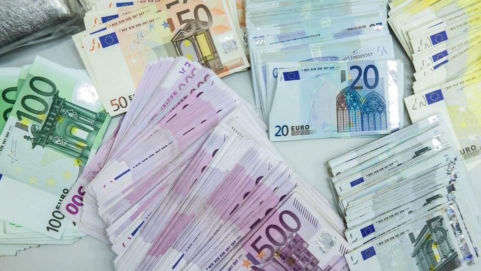 Bancnotas dad euro.
