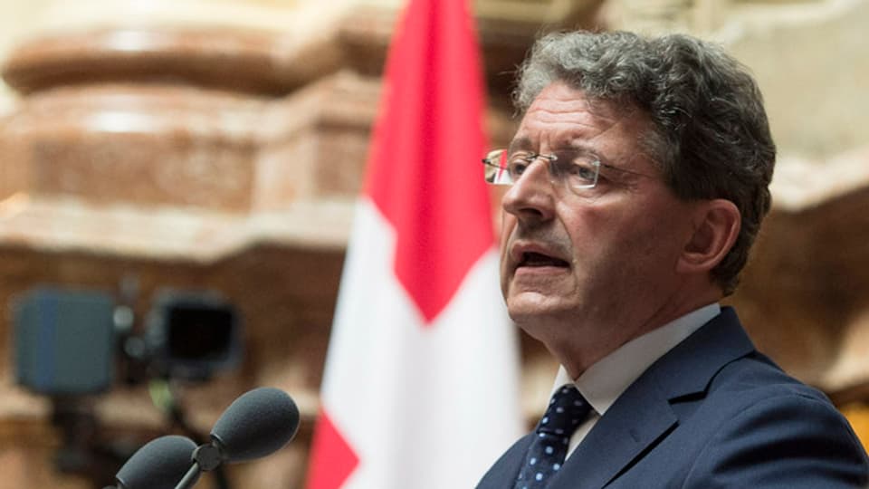 Il cusseglier naziunal da la PPS Heinz Brand.