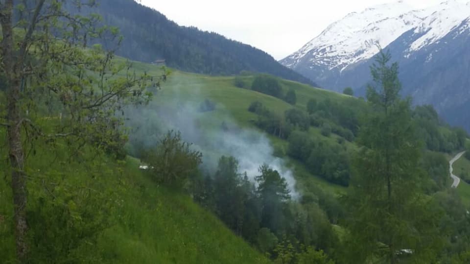 Vista da Pitasch en direcziun Duvin - i brischa sut il vitg