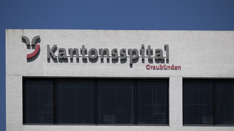 Leuchtschrift des Kantonsspitals Graubünden in Chur