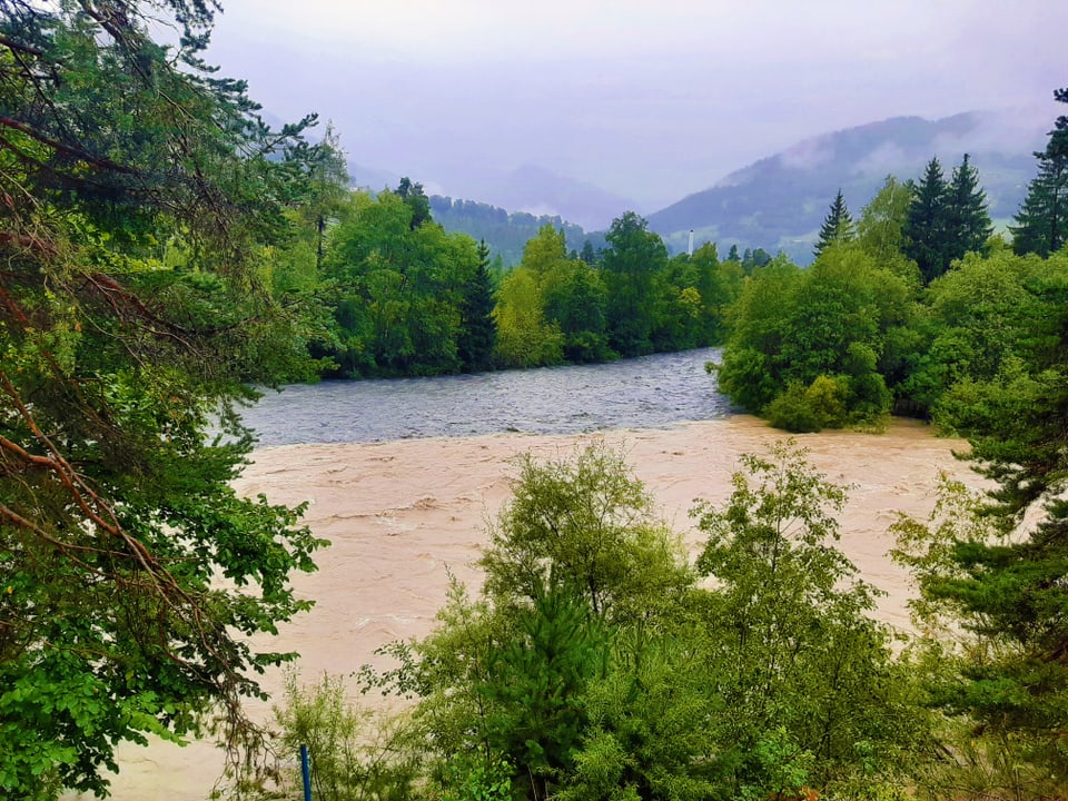 Hochwasser bei Ilanz