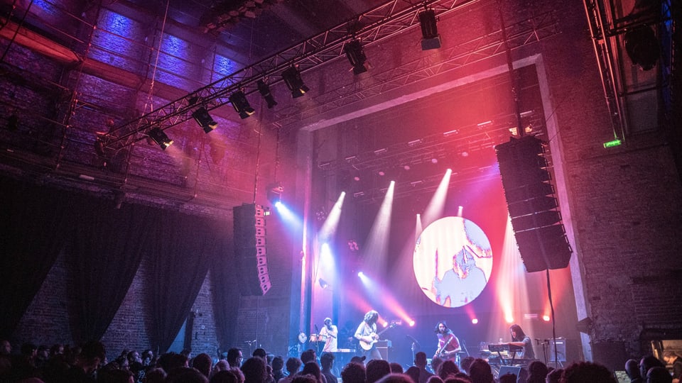 Ina gronda sala da concert.