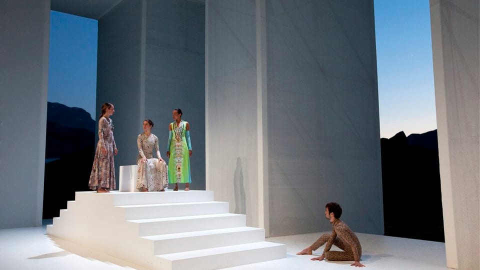 Ina scnea dal teater la regina da Saba.
