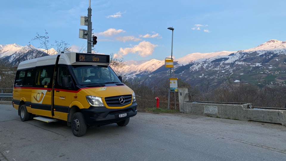 Nachtbus Steila Surselva fährt neu das ganze Jahr.