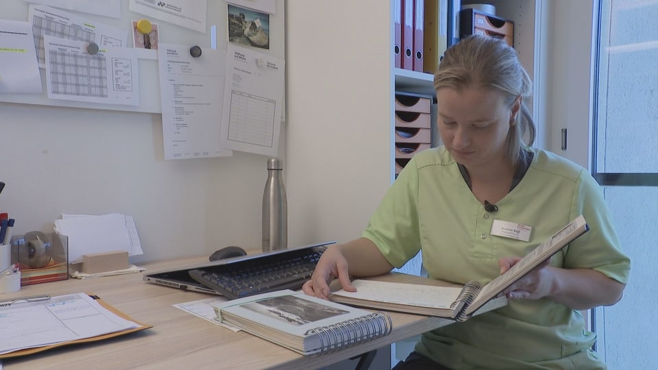 Beatrice Vogt, tgirunza ospizi per murir Beatrice Vogt Flegefachfrau im Sterbehospiz Maienfeld