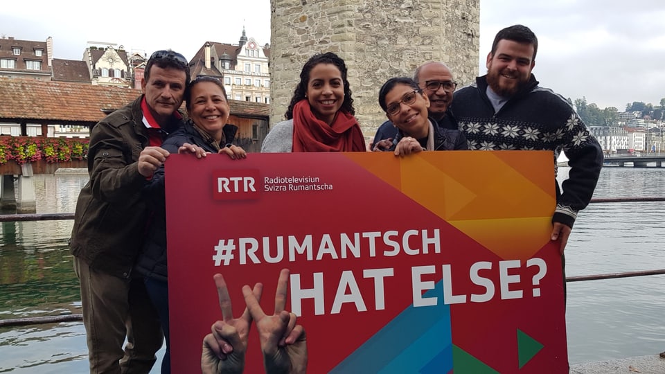 Turists han gust da l'acziun rumantscha.