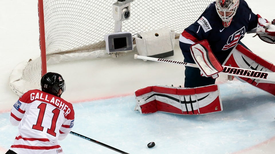 Il Canadais Brendan Gallagher fa in gol en il mezfinal cunter ils Stadis Unids.